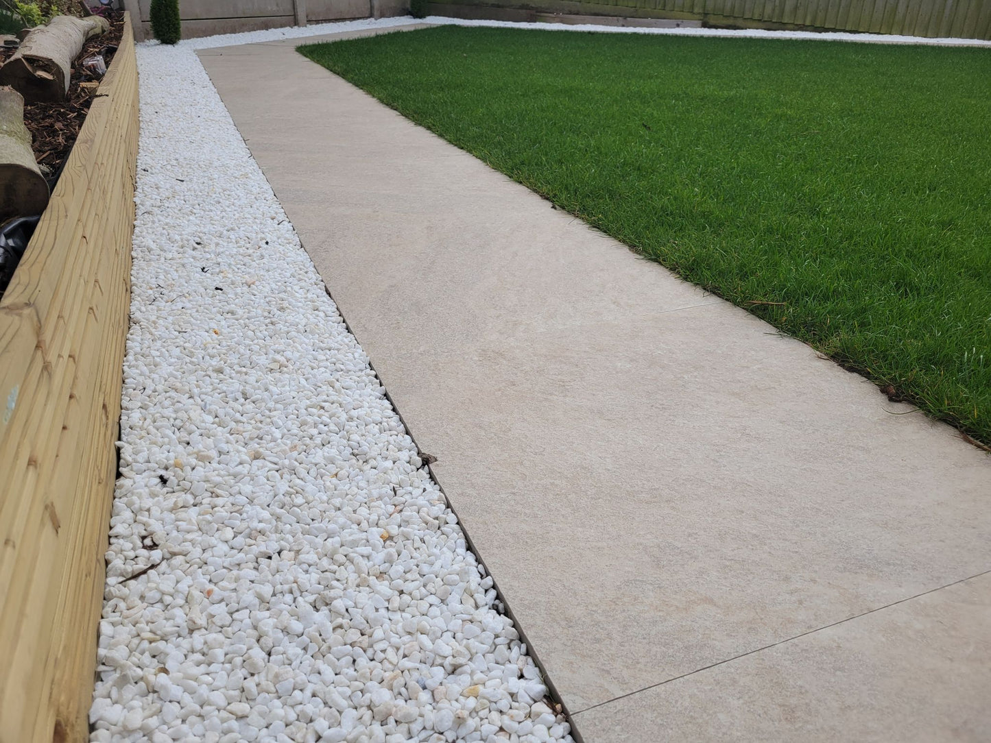 Polar white marble gravel 10mm